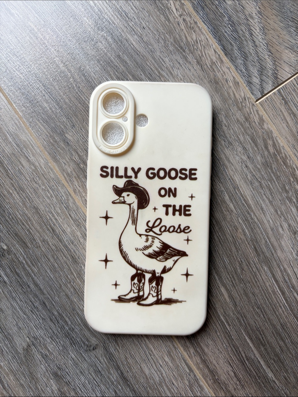 iPhone 17 SILLY GOOSE on the Loose Cream Phone Case